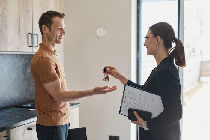 si vendo mi casa para comprar otra que gastos tengo