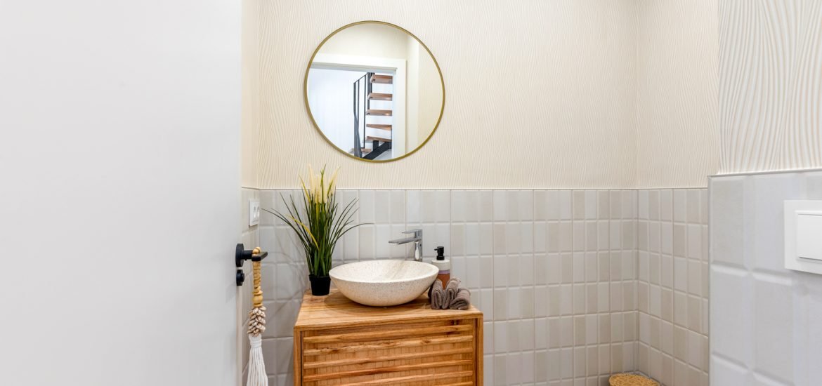 (31) - Paris VIII - Toilettes invités
