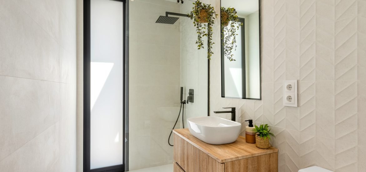 (39) - Paris VIII - Salle de bain 2 PP